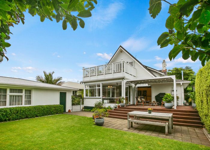  at 348 St Aubyn Street, Moturoa, New Plymouth, Taranaki