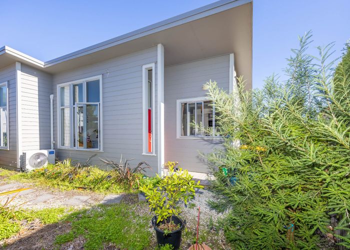  at 37D Jones Crescent, Melville, Hamilton, Waikato