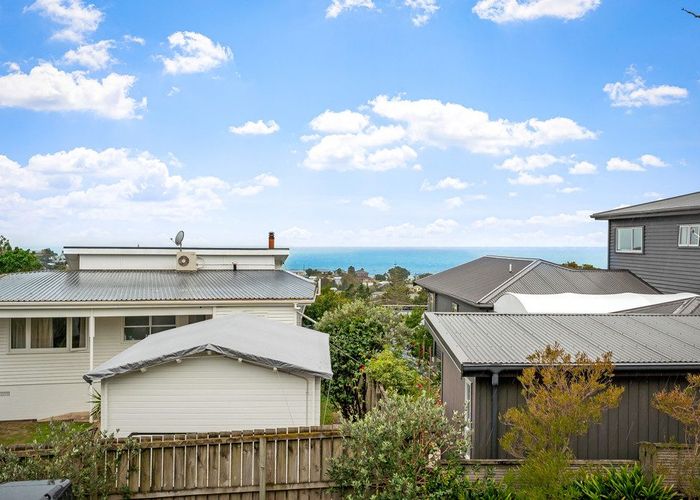  at 6A D'oyly Drive, Stanmore Bay, Rodney, Auckland