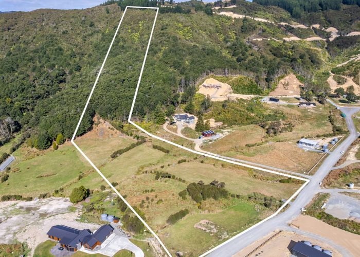  at 485 Katherine Mansfield Drive, Blue Mountains, Upper Hutt