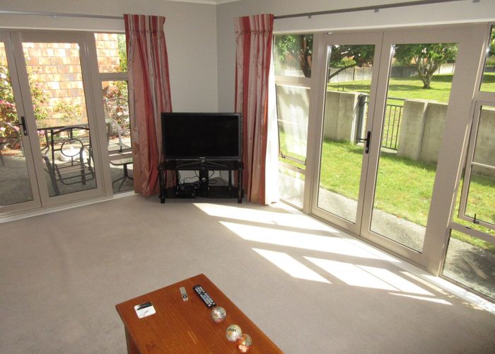  at 52 Evergreen Crescent, Upper Hutt, Upper Hutt, Wellington