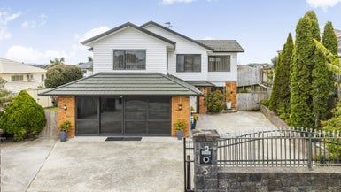  at 5 Staten Place, Mangere, Auckland