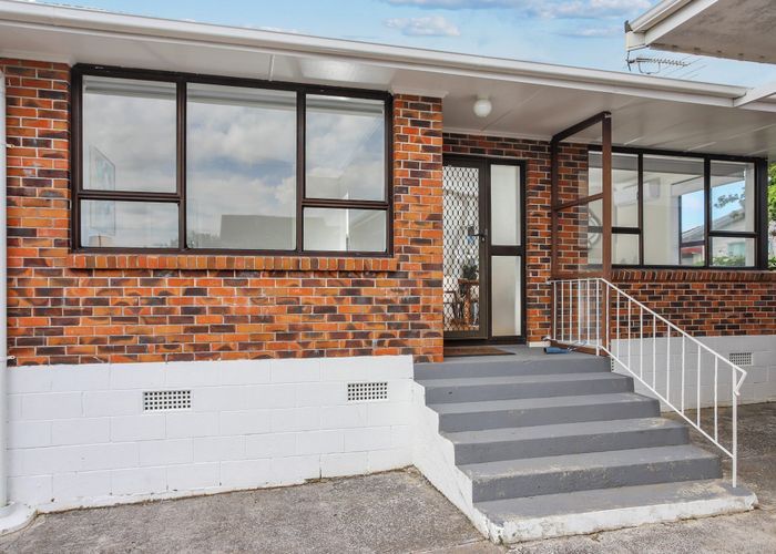  at 2/43A Kings Road, Panmure, Auckland City, Auckland