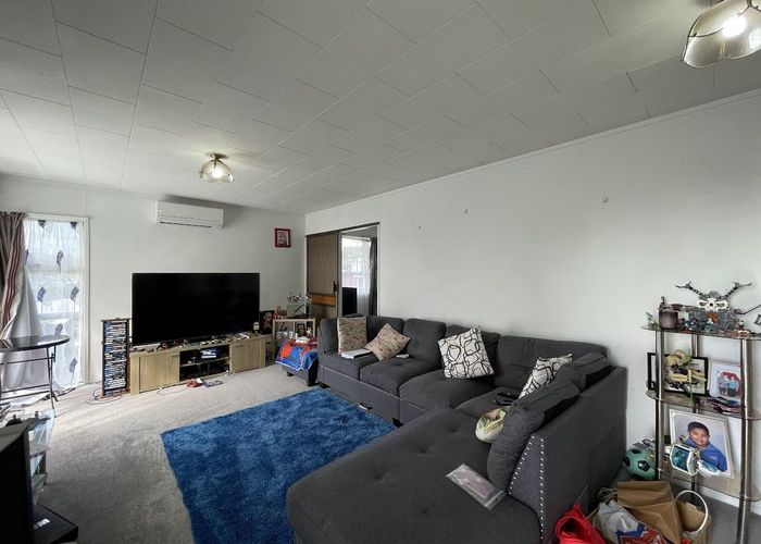  at 42 Diorella Drive, Clover Park, Manukau City, Auckland