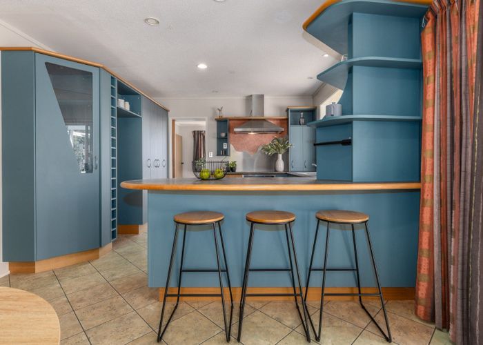  at 10 Bosun Terrace, Whitby, Porirua, Wellington