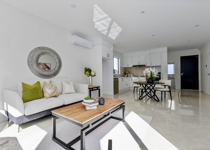  at 10D Pax Avenue, Forrest Hill, North Shore City, Auckland