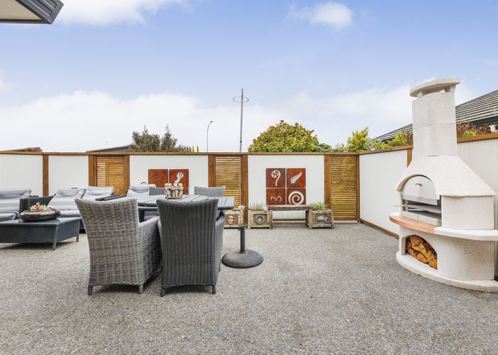  at 3 Brooklyn Heights Drive, Kelvin Grove, Palmerston North