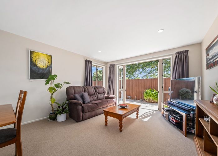  at 2/20 Braddon Street, Addington, Christchurch City, Canterbury