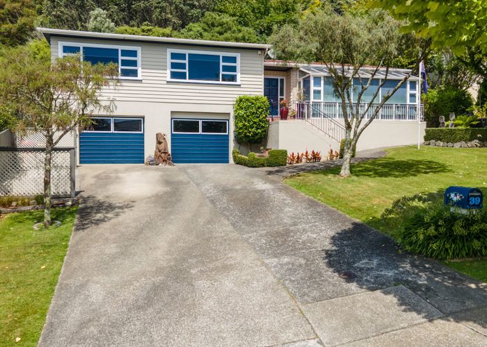  at 39 Sunrise Boulevard, Tawa, Wellington, Wellington
