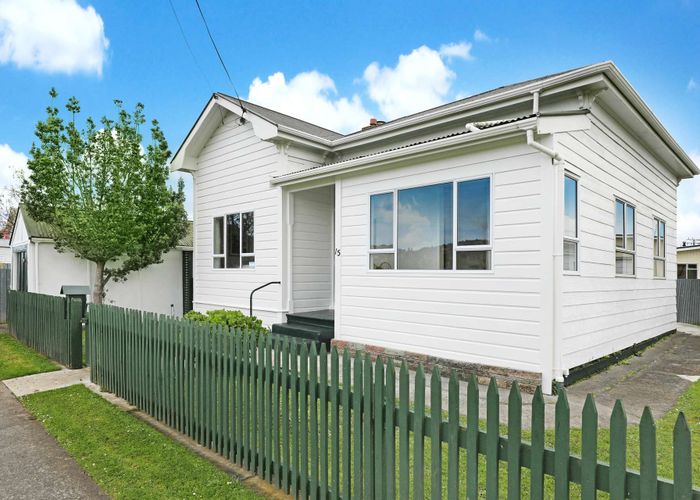  at 15 Burton Avenue, Whanganui East, Whanganui