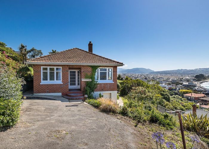  at A/68 Cliffs Road, Saint Clair, Dunedin