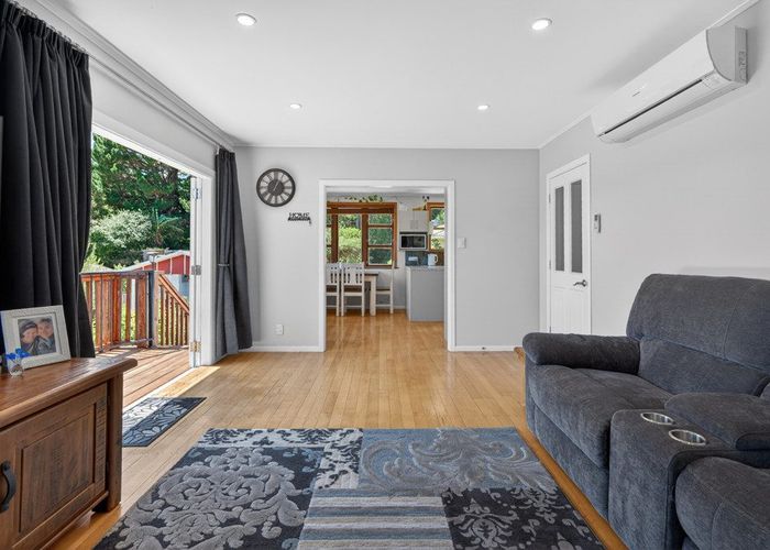  at 15 Thomson Grove, Stokes Valley, Lower Hutt, Wellington