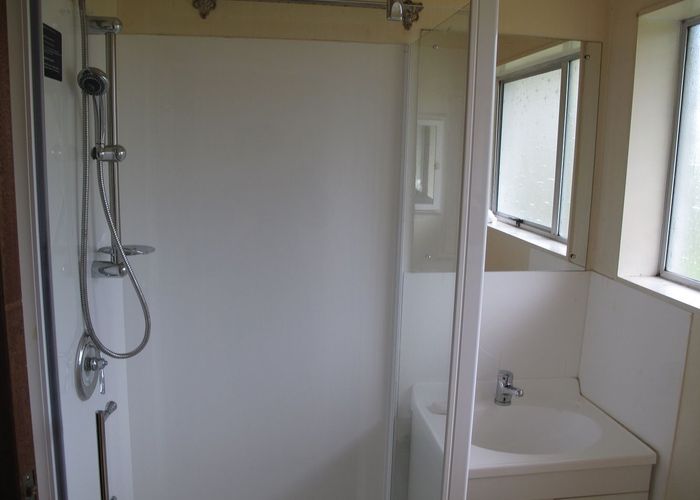  at 4/44 Parkinson Avenue, Wesley, Auckland City, Auckland