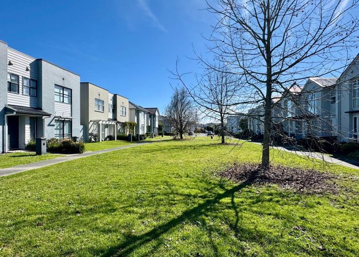  at 35 Hollowout Street, Takanini, Papakura, Auckland