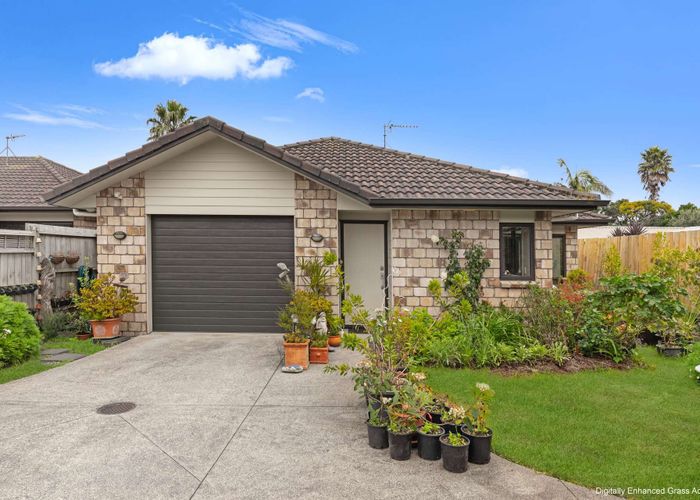  at 104B Racecourse Road, Waiuku, Franklin, Auckland