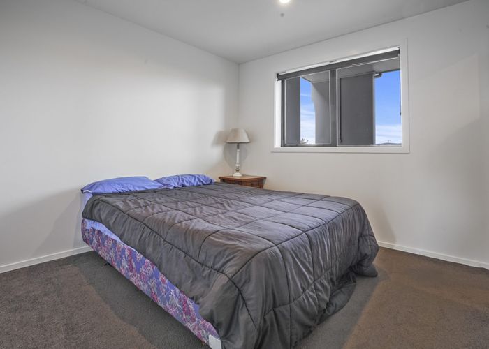  at 1/65 Pragma Rise, Huntington, Hamilton, Waikato