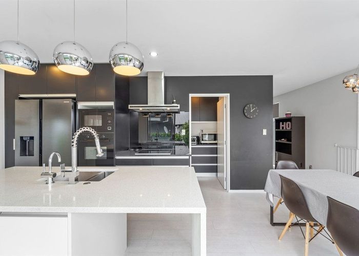  at 18 Bella Vista Drive, Gulf Harbour, Whangaparaoa