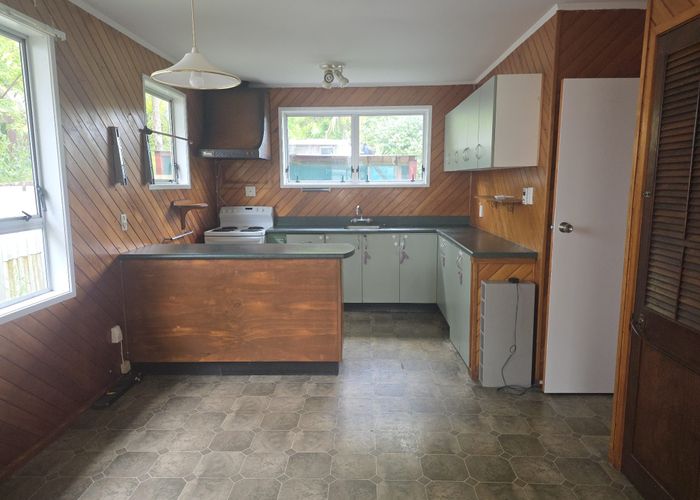  at Glen Eden, Waitakere City, Auckland