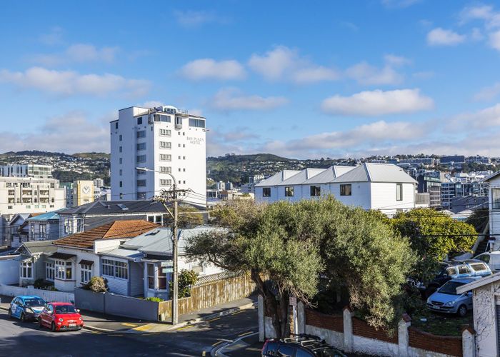  at 44B Roxburgh Street, Mount Victoria, Wellington, Wellington