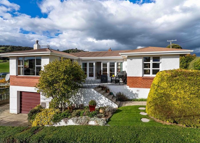  at 18 Weir Street, Green Island, Dunedin, Otago