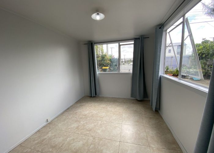  at 78 Titirangi St, New Lynn, Waitakere City, Auckland