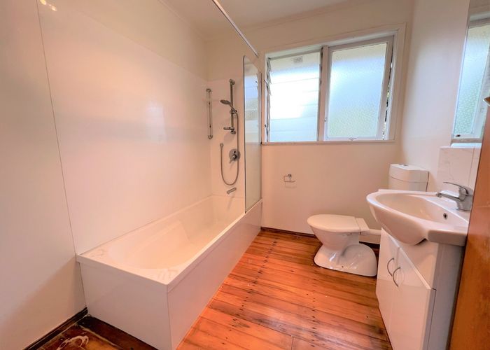 at 4/32 Asquith Ave, Mount Albert, Auckland City, Auckland