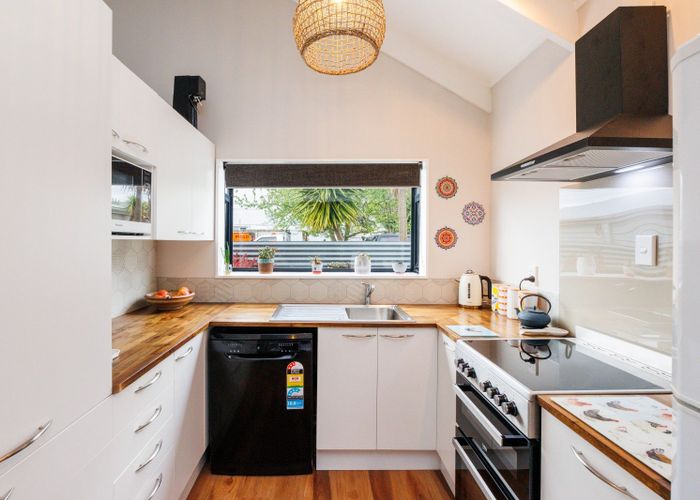  at 2A Rutland Place, Milson, Palmerston North