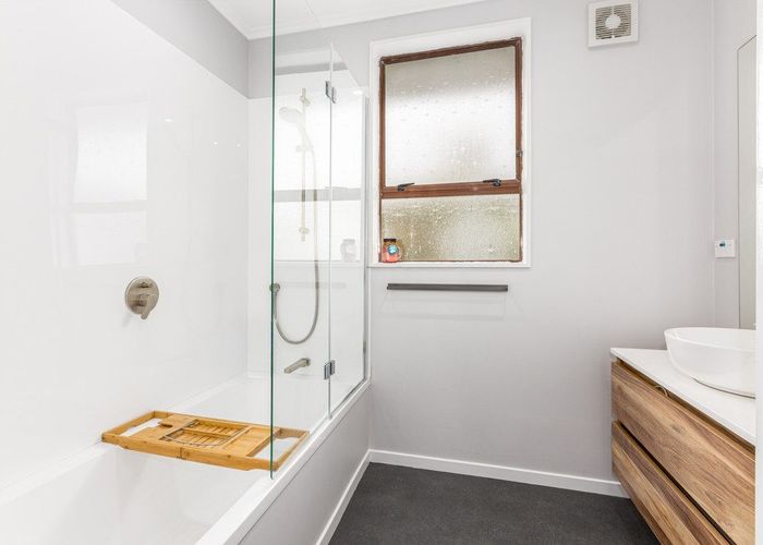  at 9a City View Grove, Harbour View, Lower Hutt, Wellington