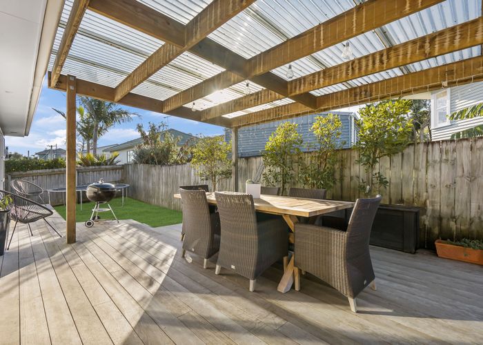  at 12 Bledisloe St, Cockle Bay, Manukau