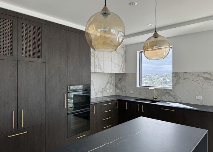  at 401/2A Ropa Lane, Miramar, Wellington