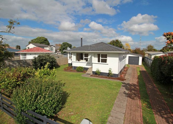  at 38 Tairere Crescent, Rosehill, Papakura