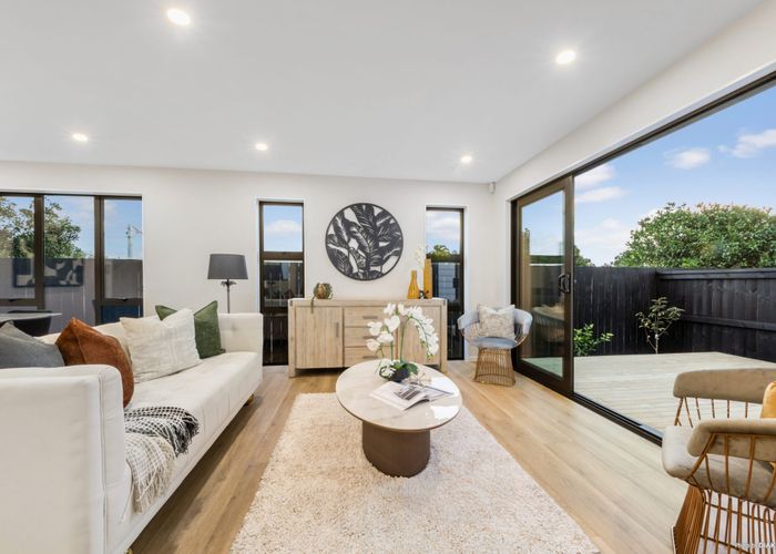  at 42E Connaught Street, Blockhouse Bay, Auckland City, Auckland