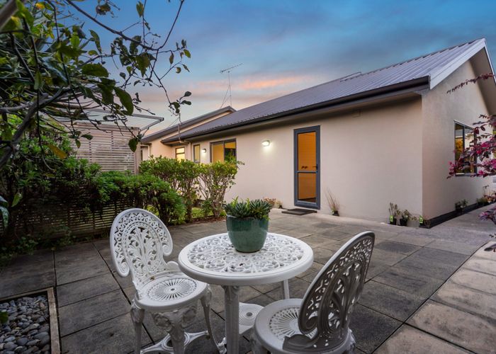  at 5A Ballini Rise, West Harbour, Waitakere City, Auckland