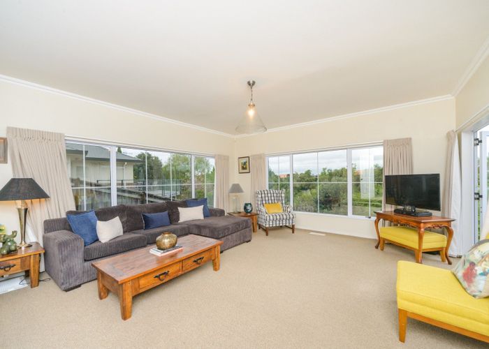  at 22 Greenwood Place, Fitzherbert, Palmerston North
