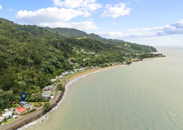 at 372-374 Thames Coast Road, Thornton Bay, Thames-Coromandel, Waikato