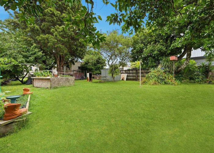  at 906 Mount Eden Road, Three Kings, Auckland City, Auckland