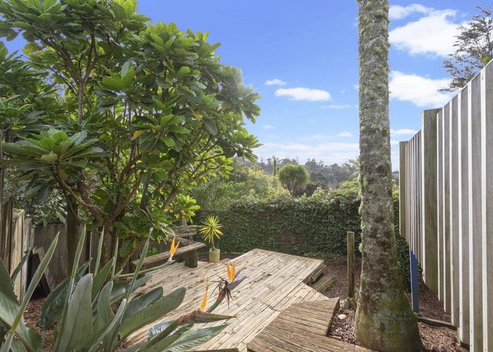  at 8 Mceldowney Road, Titirangi, Waitakere City, Auckland