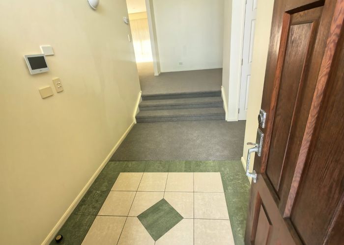  at 32 Rosepark Crescent, Remuera, Auckland City, Auckland