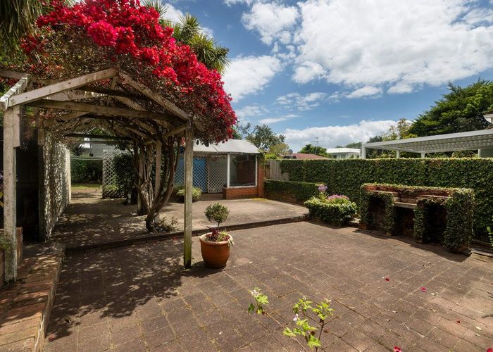  at 1B Maybeck Road, Mount Albert, Auckland