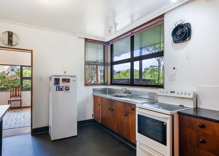  at 15 Frimley Terrace, Waikanae Beach, Kapiti Coast, Wellington