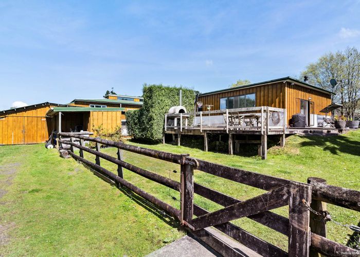  at 20 Haigh Access Road, Redvale, Auckland