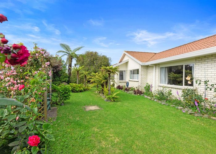  at 4 Liftan Place, Mount Maunganui, Mount Maunganui