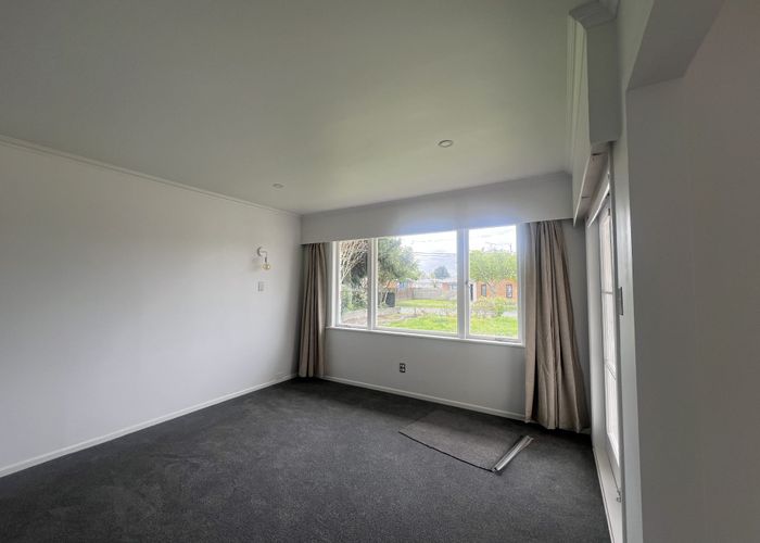  at 15 Yorkshire St, Silverdale, Hamilton, Waikato