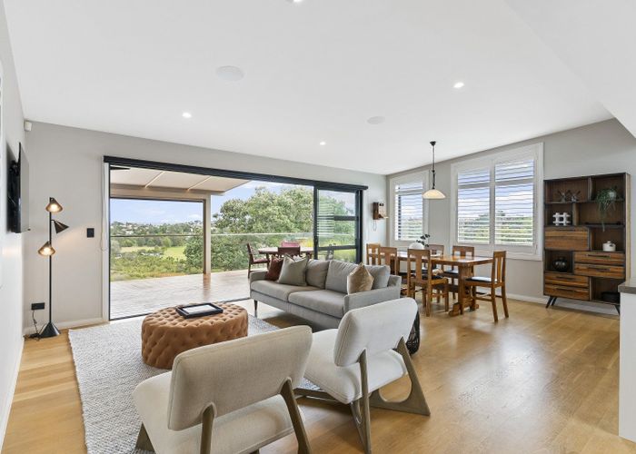  at 99 Exmouth Road, Northcote, North Shore City, Auckland