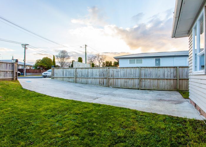  at 118 Gloucester Rd, Manurewa, Manukau City, Auckland