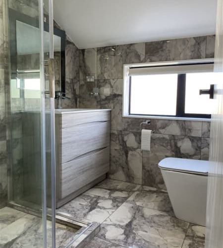  at 2/33 Hamilton Road, Papatoetoe, Manukau City, Auckland