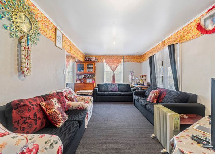  at 39 Eastburn Street, Papakura, Papakura