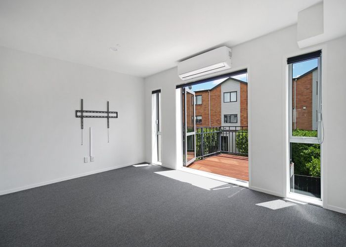  at 60 Niu Lane, Te Atatu South, Waitakere City, Auckland