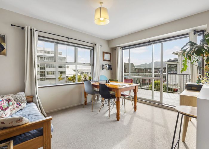  at 8J Finlay Terrace, Mount Cook, Wellington, Wellington
