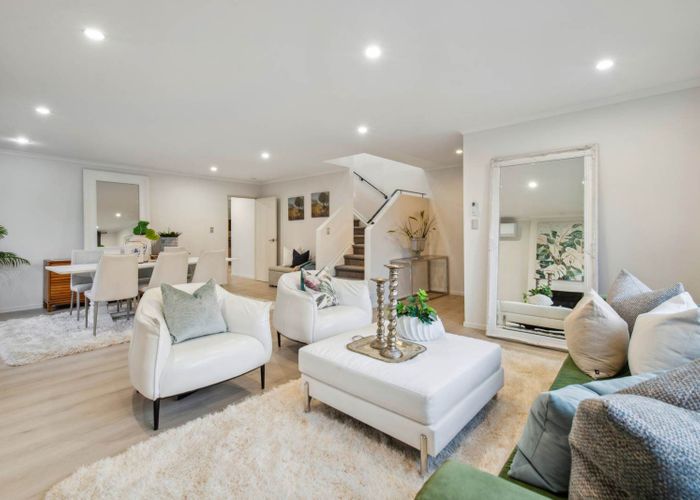  at 4 Tsar Court, Flat Bush, Manukau City, Auckland